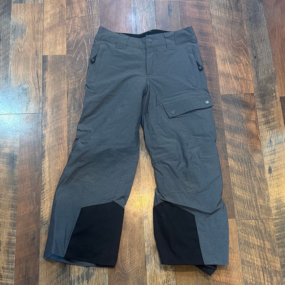 Marmot kid’s Charcoal and Black Cargo Pants M (6033)